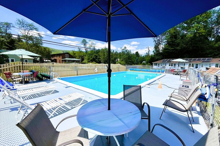 Pool 86 of 106