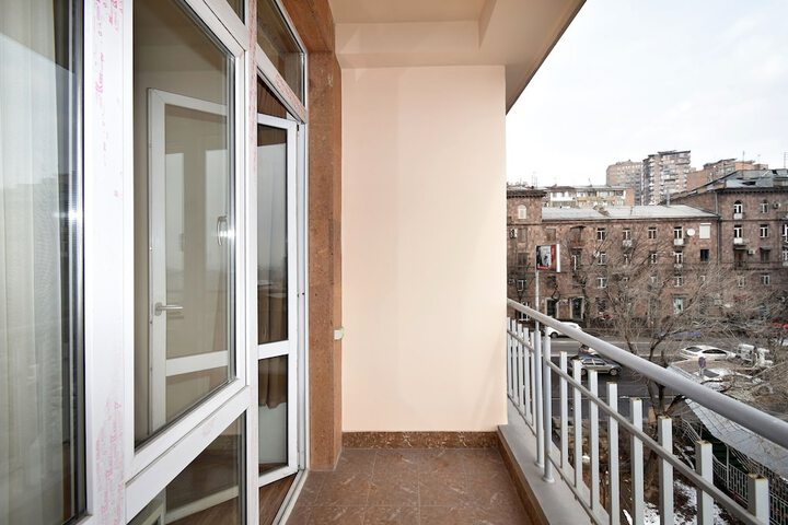 Terrace/Patio 98 of 101