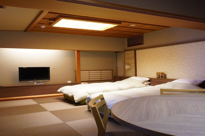 Room 18 of 82