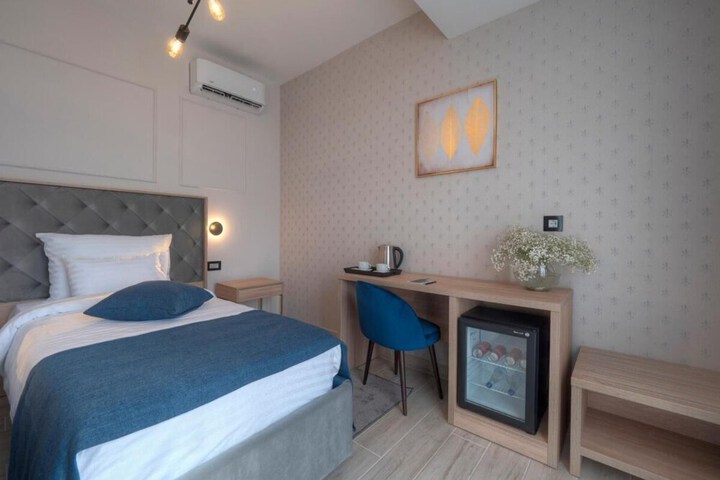 Room 18 of 56