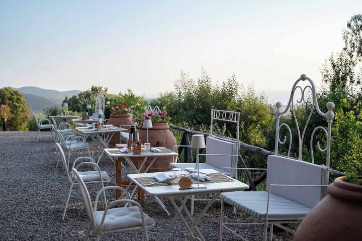 Terrace/Patio 89 of 115