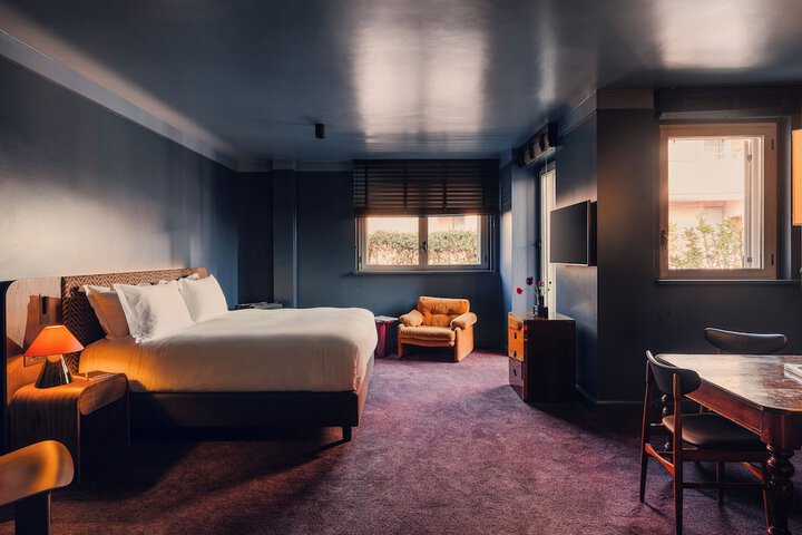 Room 49 of 120