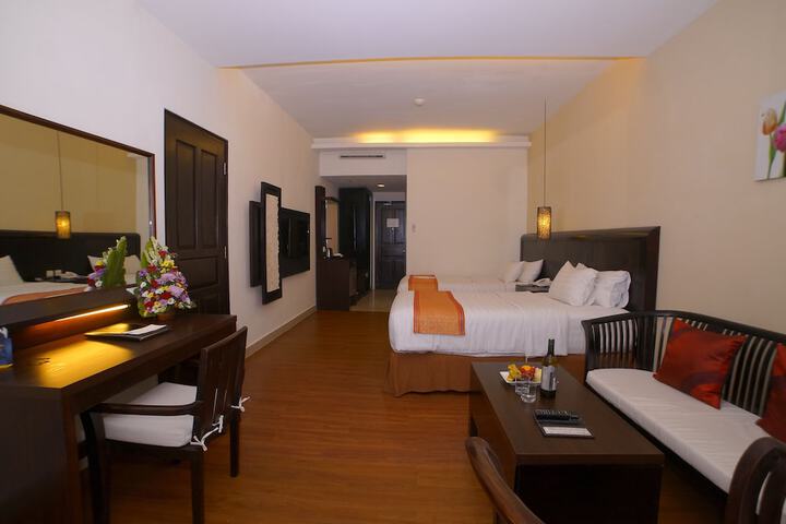 Room 6 of 85