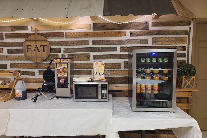 Breakfast/Coffee Service 9 of 16