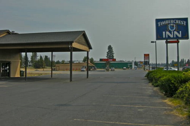 Property Grounds 14 of 16