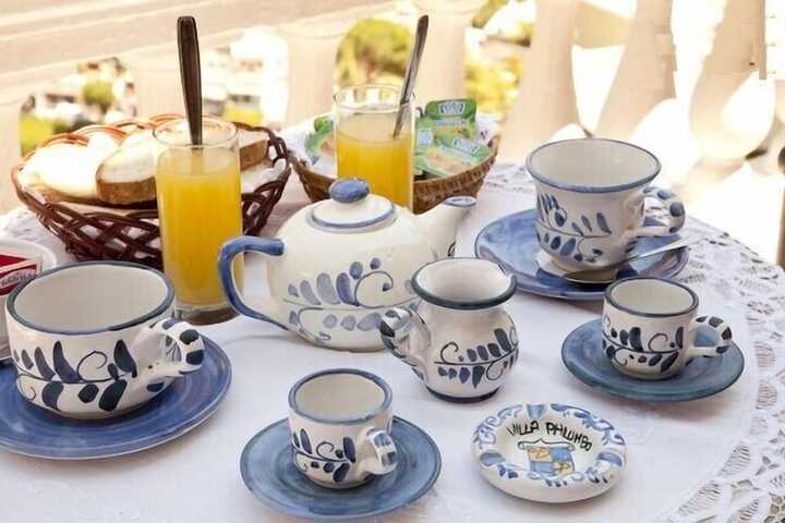 Breakfast/Coffee Service 22 of 35