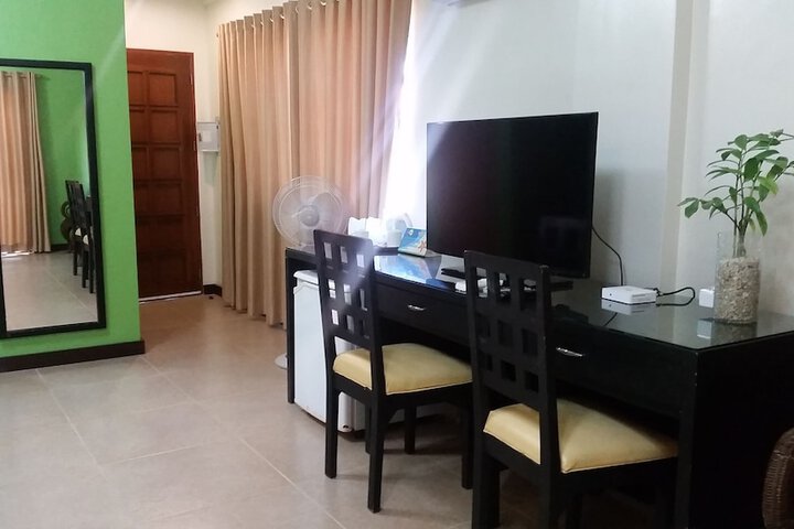 Room 25 of 59