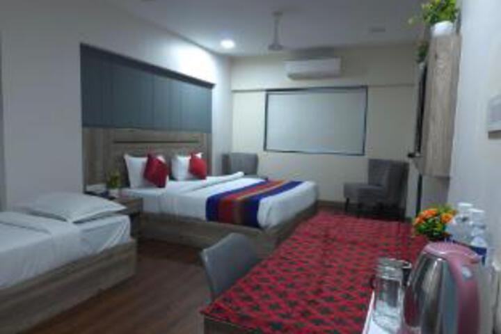 Room 17 of 17