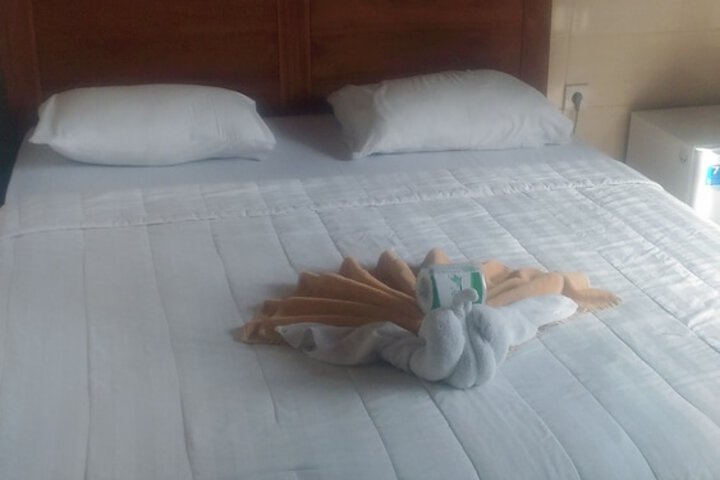 Room 6 of 44