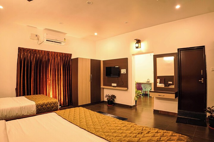Room 36 of 138