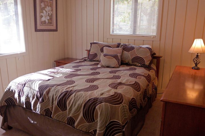 Room 104 of 400