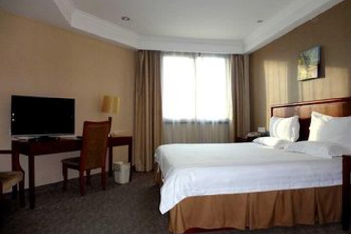 Room 7 of 22