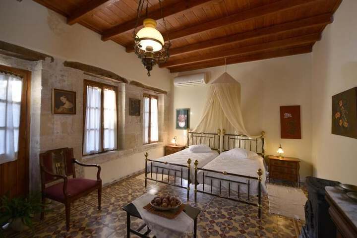 Room 14 of 29