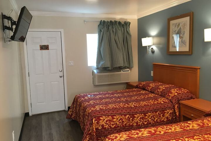 2 Double Bed Room (13 of 14)