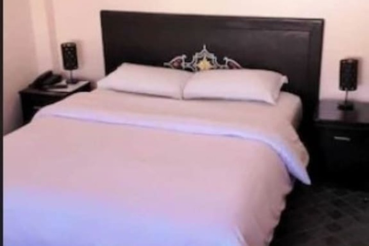 Room 8 of 24