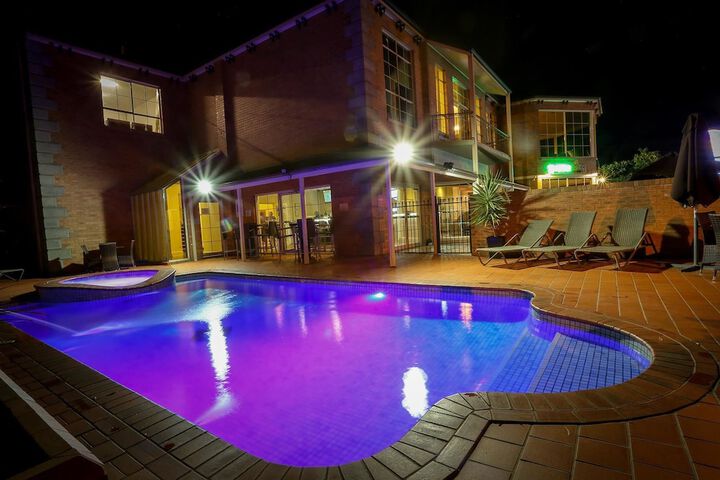 Pool 37 of 73