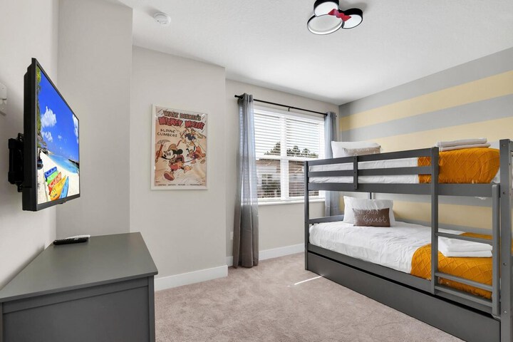 Room 7 of 31