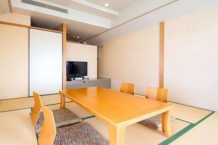 Room 29 of 66