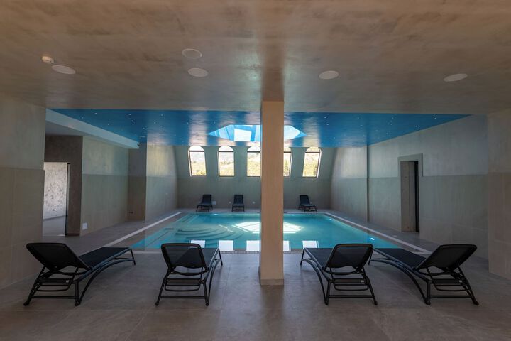 Pool 55 of 75