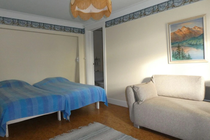guest_rooms