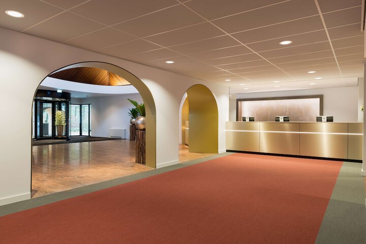 Lobby Entry