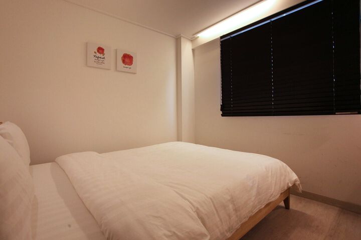 Room 184 of 198