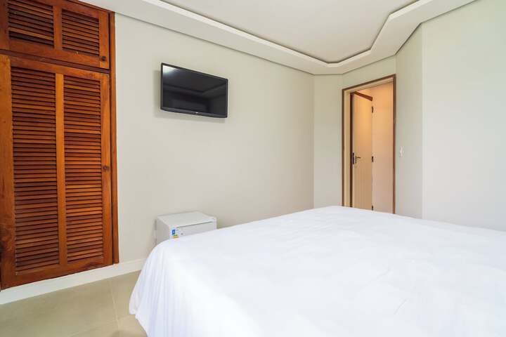 Room 108 of 229