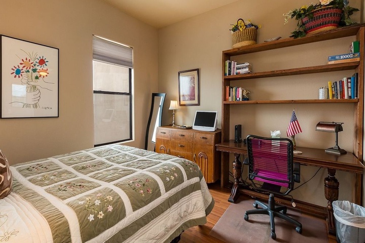 Room 3 of 12
