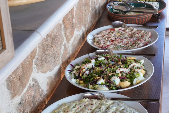 Dining 74 of 140