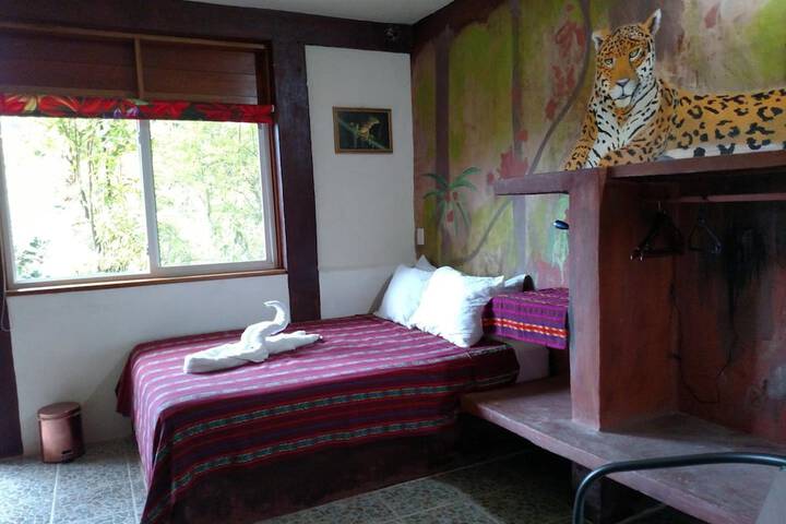 Room 28 of 67