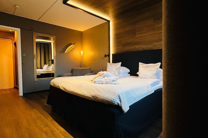 Room 31 of 68