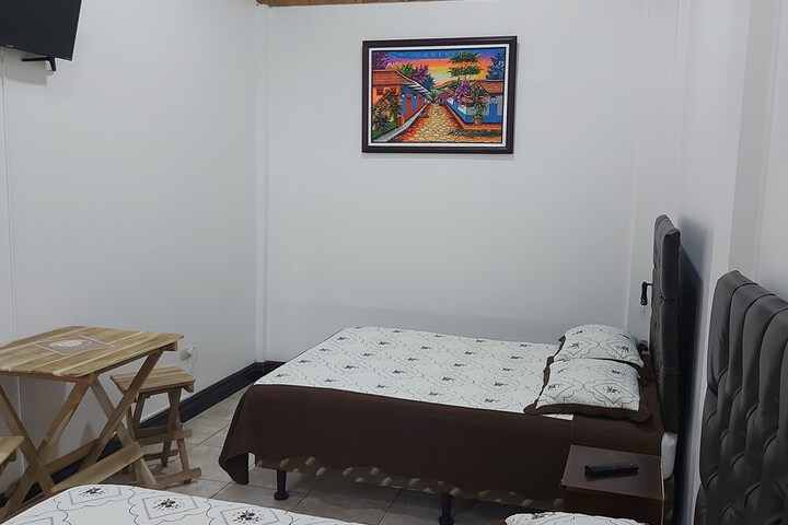 Room 27 of 65
