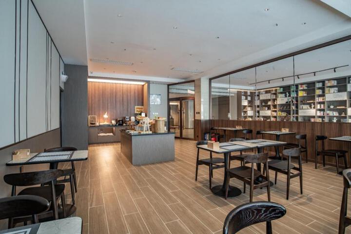 Hanting Hotel Tiajin Jinghai Jingwen Road