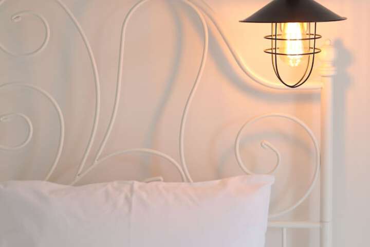 Room 17 of 36