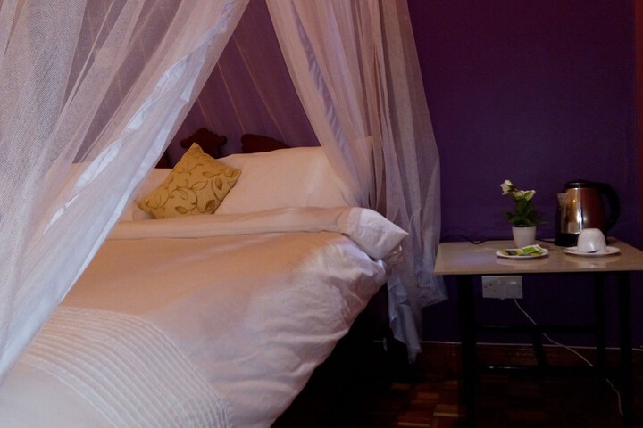 Room 4 of 23