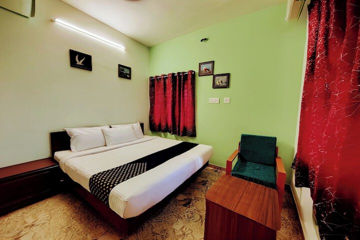 Room 30 of 63