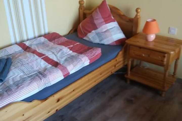 Room 7 of 20