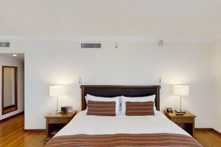 Room 25 of 55