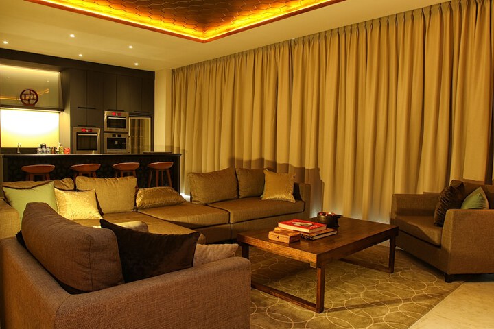 Room 25 of 73