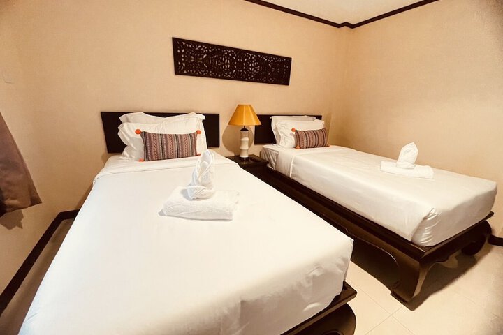 Room 15 of 37