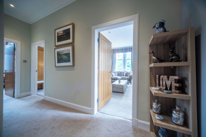 Room 16 of 30
