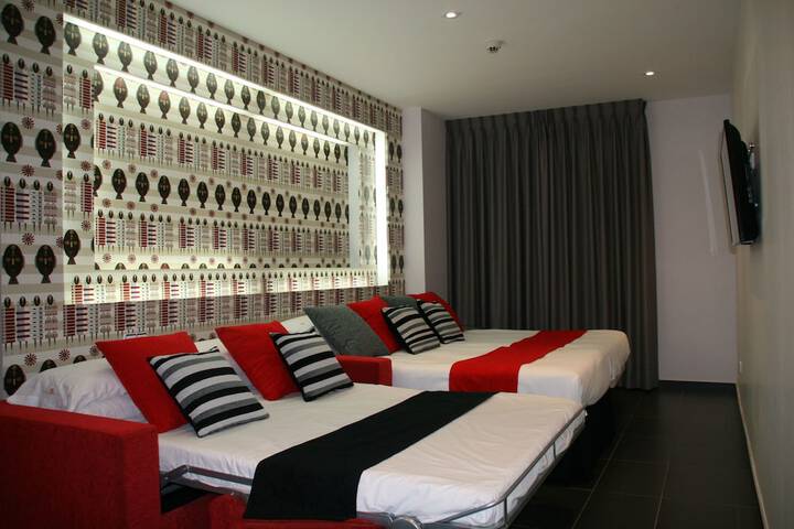 Room 12 of 60