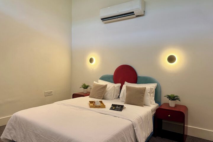 Room 27 of 70