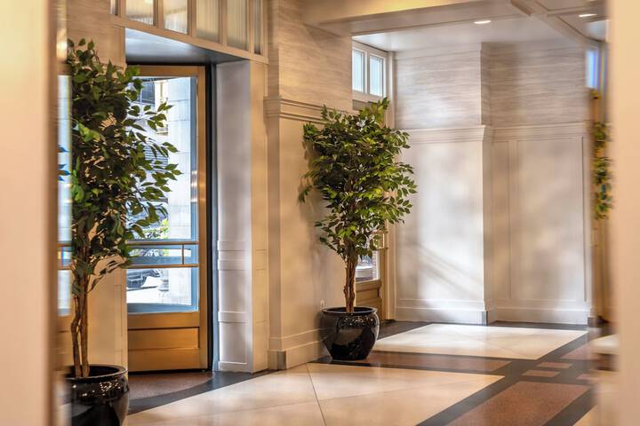 Lobby Photos