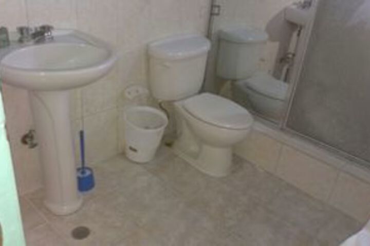 Room 2 of 31