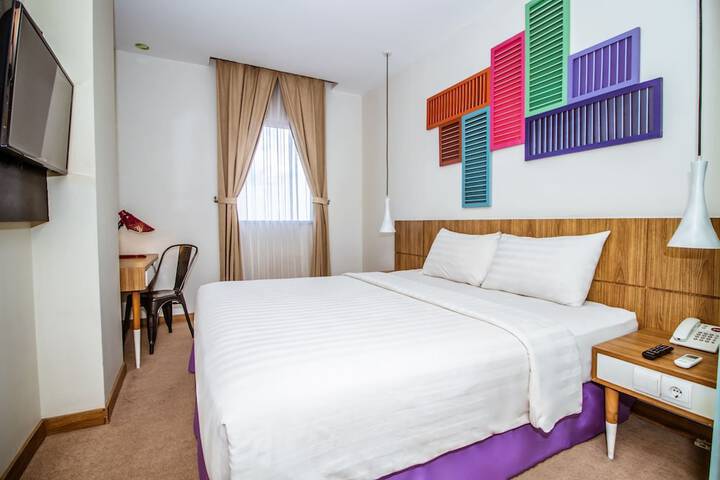 Room 14 of 53