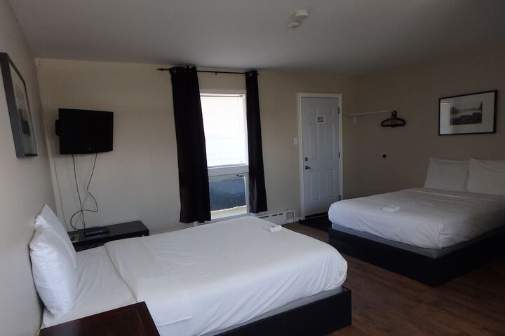 Room 15 of 43