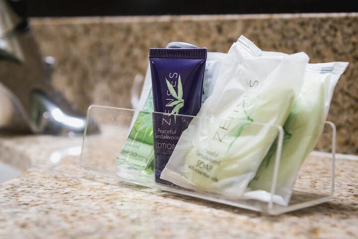 Bathroom amenities