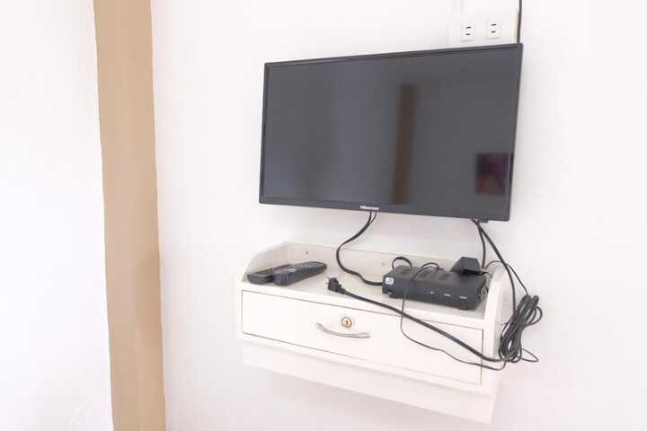 Room 17 of 44