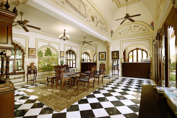Hotel Interior 5 of 92
